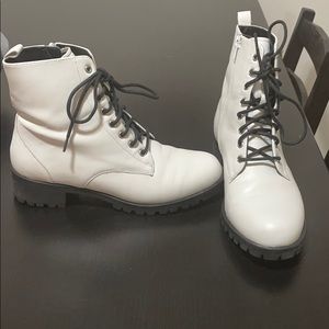 COPY - BP white combat boots